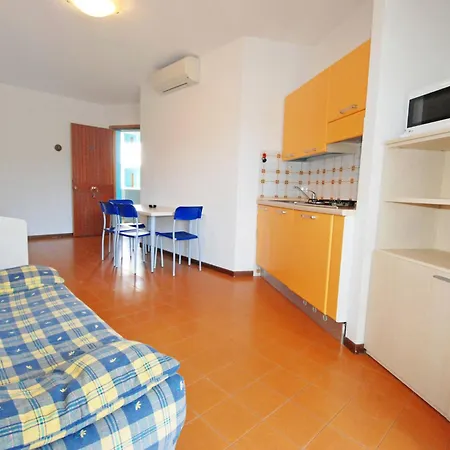 Lejlighed Simma-8 By Interhome *